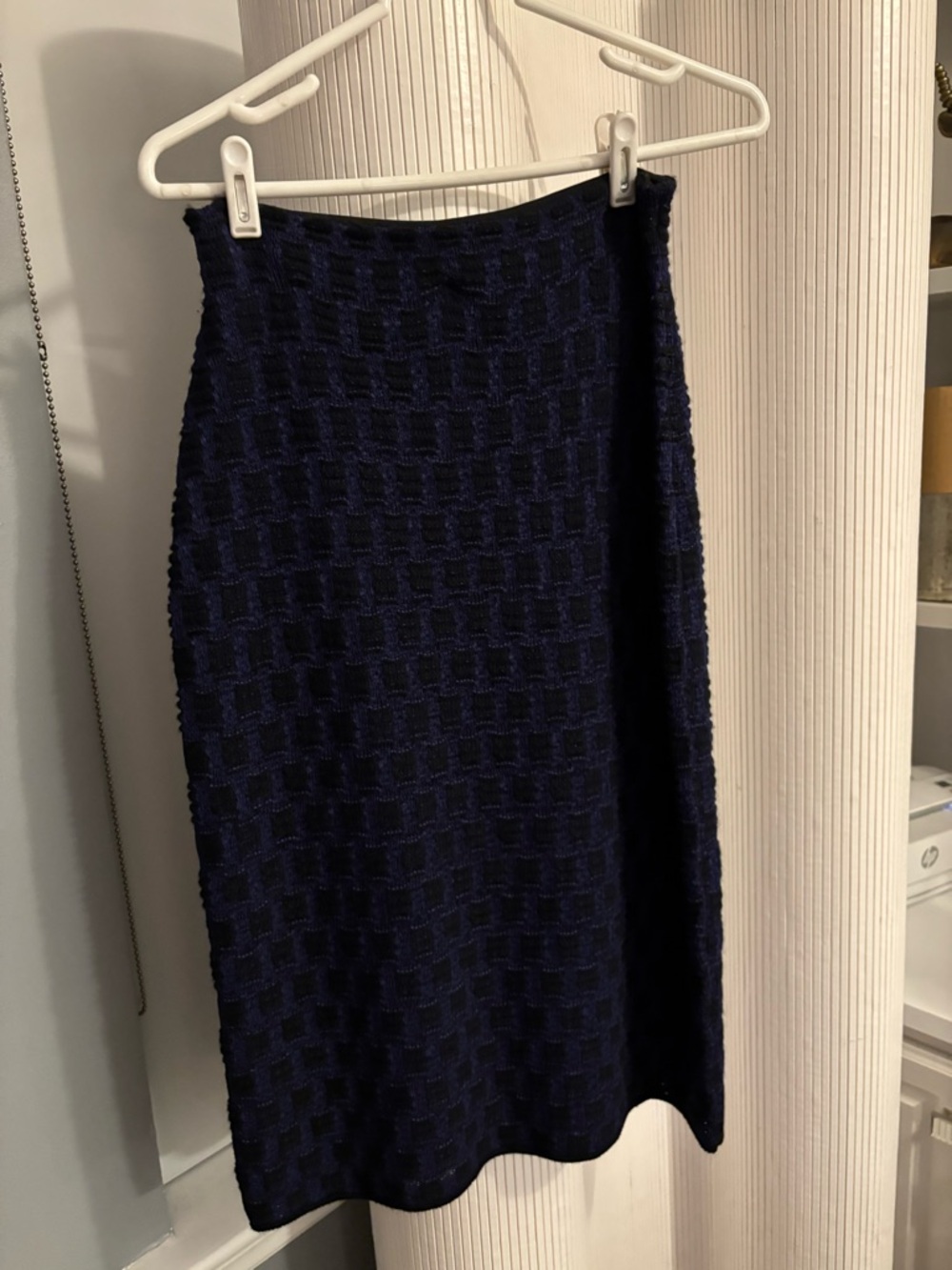VINCE Textured Navy Midi Skirt - Women's Classic Pencil Style